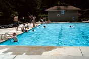 AA_2063_018.jpg 6.4K