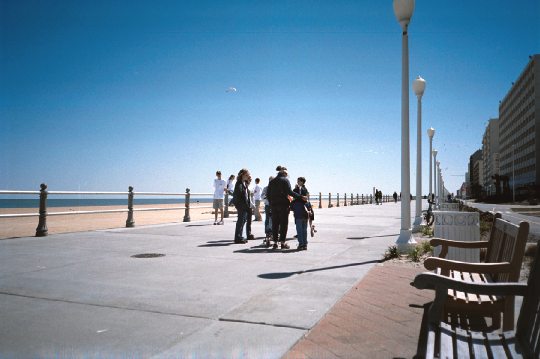 AA_1042_003.jpg 31.3K