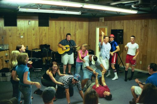 YouthCamp1-020_20.jpg 40.5K