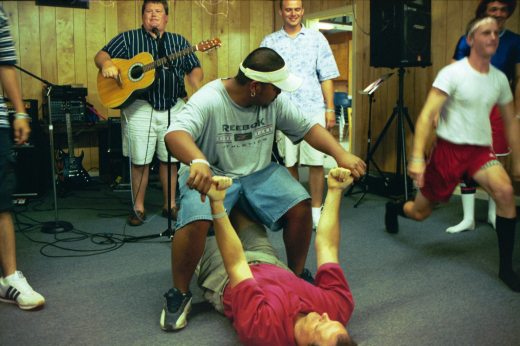 YouthCamp1-022_22.jpg 40.1K