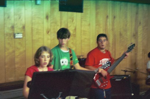 YouthCamp2-016_16.jpg 28.6K