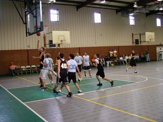 011208-1315-016.jpg 47.9K