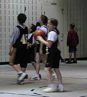 011208-0858-012a.jpg 30.2K