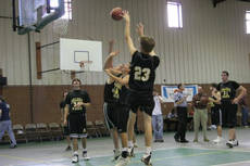 061201-1356-30(1).jpg 8.5K