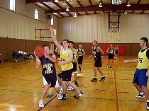 bball-boys-99111321.jpg 10.4K