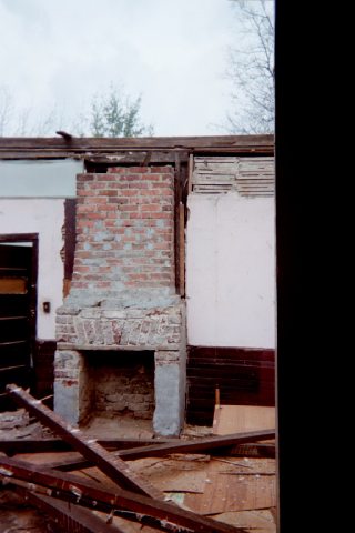 Img17-rr.jpg 25.5K