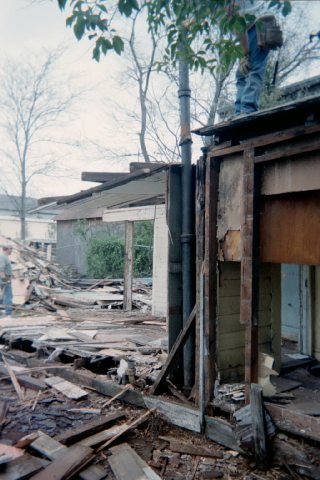 Img22-rra.jpg 39.4K
