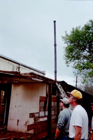 Img23-rr.jpg 28.8K