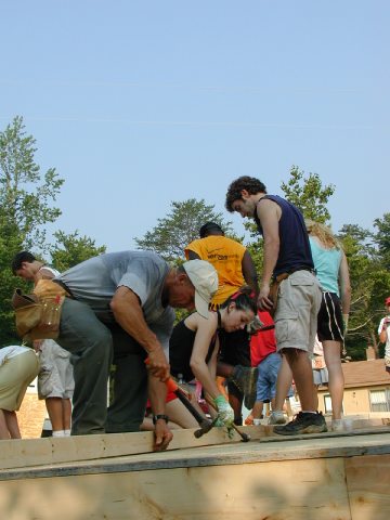 060703-0902-023.jpg 32.3K