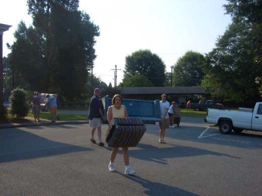 060701-0855-008.jpg 32.8K