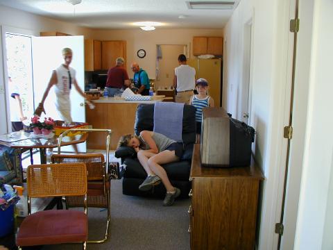 010706-1500-094.jpg 27.1K