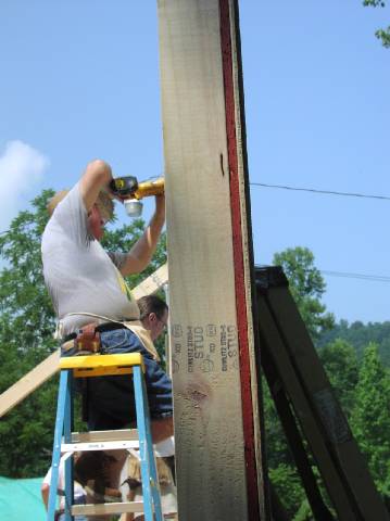 020701-1106-004-rr.jpg 22.3K