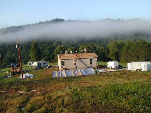 040706-0727-001.jpg 44.1K