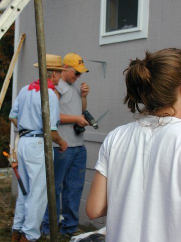 040707-0846-037.jpg 26.8K