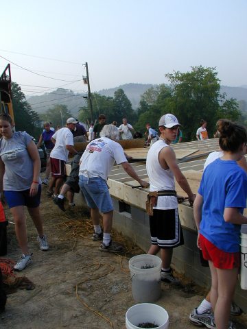 050704-0634-045.jpg 35.7K