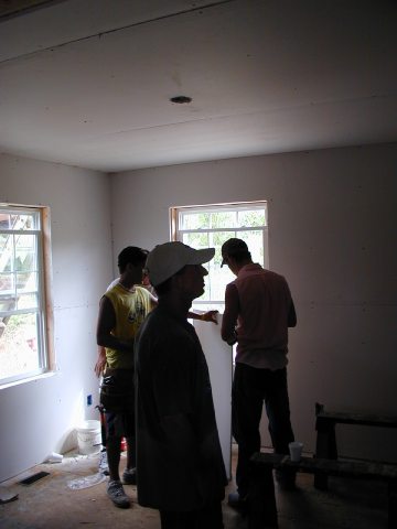 050705-1047-016.jpg 20.9K