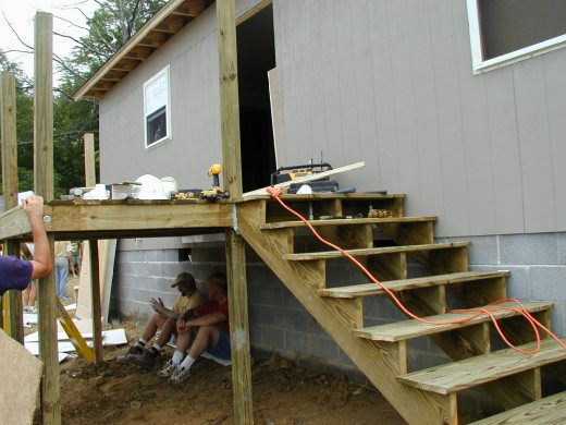 050705-1211-034.jpg 42.8K